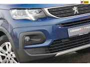 Peugeot Rifter - 1.2 Puretech Allure Pack 130pk Automaat - Blue Nuit - Camera