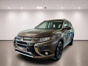 Mitsubishi Outlander - 2.0 PHEV Premium Automaat | Navi | Leder | Trekhaak | Camera