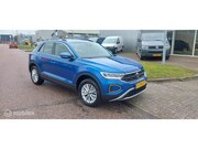 Volkswagen T-Roc - 1.5 TSI Life Edition 150pk Automaat