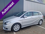 Mercedes-Benz B-klasse - 200 Ambition Climatronic, Pdc , Trekhaak, Navigatie , cruise