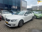 Skoda Octavia - 1.2 TSI AUTOMAAT Edition Businessline, Navi, APK 03/27