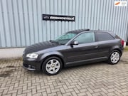 Audi A3 - 1.4 TFSI Attraction dsg volledig onderhouds historie veel op