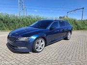 Skoda Superb - Combi 2.0 TDI Business Edition RHD