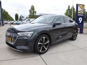 Audi e-tron - Sportback 55 quattro Advanced ed. Plus 95 kWh Lede