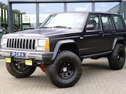 Jeep Cherokee - 5.7 V8 LS1 Swap (324PK) en volledig gerestaureerd