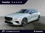 Volvo V60 - 2.0 T6 Plug-in hybrid AWD Plus Dark | Panoramadak | Trekhaak