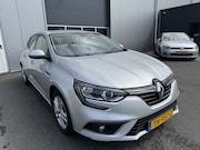 Renault Mégane - 1.3 TCe Zen Trehaak Clima Cruise vol opties.