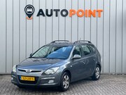 Hyundai i30 - CW 1.6i Dynamic ORG NL AUTO NAP|TREKHAAK|RADIO|AIRCO|ELEKTRI