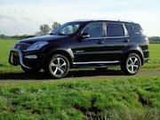 Ssangyong Rexton - RX 220 e-XDI Sapphire HD
