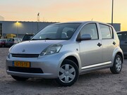 Daihatsu Sirion - 2 1.3-16V Comfort/ LM VELGEN/ RIJDT LEKKER