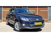 Volkswagen Tiguan - 2.0 TSI Sport&St.4M | Trekhaak | Panorama dak | 4x4 | Automa
