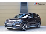 BMW X1 - sDrive20i High Executive * Sportstoelen * Panoramadak * Acht