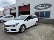 Opel Astra - Sports Tourer 1.2 Edition