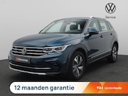 Volkswagen Tiguan - 1.4 TSI eHybrid Elegance 245PK DSG Trekhaak, Parkeersensoren