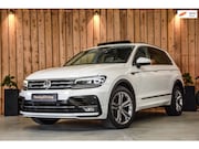 Volkswagen Tiguan - 2.0 TSI 4Motion R-Line *Pano*Dynaudio*Leer*Camera*Head-Up