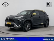 Toyota Yaris Cross - 1.5 Hybrid Adventure Limited | Treeplanken | Parkeersensoren