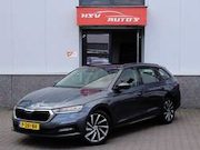 Skoda Octavia - Combi 1.0 e-TSI Business Edition Navigatie Camera