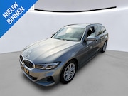 BMW 3-serie - Touring 318i NL-AUTO | PANODAK | BMW Curved Display, iDrive