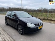 Volkswagen Golf - 1.6 FSI Trendline LET OP [ Automaat niet 100%]