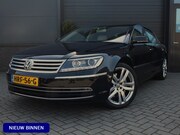 Volkswagen Phaeton - 4.2 V8 4p. Lang Highline | Uniek | Chauffeur Pakket | Glazen