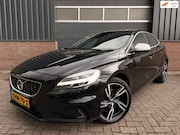 Volvo V40 - 2.0 T4 190 PK Inscription, Trekhaak, Camera, PDC V+A, LED