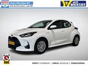 Toyota Yaris - 1.5 Hybrid | Active 5-Drs | Navi | Camera