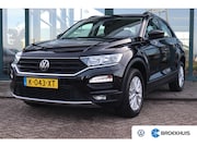 Volkswagen T-Roc - 1.5 TSI Style 150PK AUTOMAAT | Cruise control adaptief | Hil