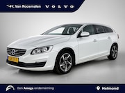 Volvo V60 - T3 Momentum | Navigatie | Cruise Control | Trekhaak | Climat