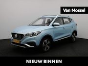 MG ZS - EV Luxury 45 kWh | Trekhaak !