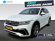 Volkswagen Tiguan - 1.4 TSI PHEV 245PK 2X R-LINE VIRTUAL TREKHAAK NAVI WINTERPAC
