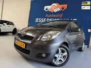 Toyota Yaris - 1.3 VVTi Aspiration / bj.2010 / kleur; grijs / 5 deurs / cli