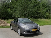 Renault Mégane - 1.4 TCE Privilège . 2 Drs . Airco . Elec dak . Leder intrieu