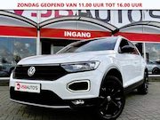 Volkswagen T-Roc - 1.5 TSI ACT AUT. 150PK SPORT BUSINESS-R PANO-DAK CAMERA CARP