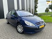 Peugeot 307 - 1.6-16V XT Automaat-Lage Km-Airco-Elekpakket