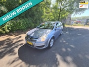 Opel Astra - 1.4 Business LEUKE AUTO RIJDT EN SCHAKELT GOED