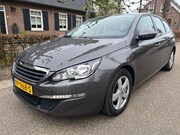 Peugeot 308 - 1.2 Trekhaak apk tot 30-03-2027