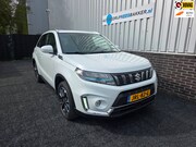 Suzuki Vitara - 1.5 Hybrid Select / Panodak / Stoelverwarming / afn.Trekhaak