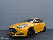 Ford Focus - 2.0 EcoBoost ST-3 300PK | Mountune | Maxton | Sony | Blind s