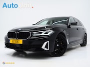 BMW 5-serie - Touring 530e | LED Grille | Leder | Harman/Kardon | Keyless