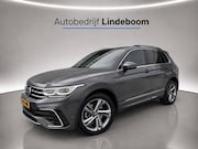 Volkswagen Tiguan - 1.4 TSI eHybrid R-Line IQ Light, ACC, Dodehoek detectie