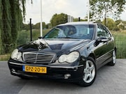 Mercedes-Benz C-klasse - 180 Elegance AUT / CLIMA / CRUISE / PDC / SCHUIFDAK