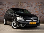Mercedes-Benz B-klasse - 180 Ambition - Automaat - Leder - Trekhaak