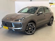 Porsche Cayenne - 3.0 Platinum Edition / 1e eig / Pano / Sport Chrono