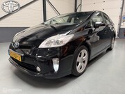Toyota Prius - 1.8 Business Navi|Keyless|100% Dealer onderhouden
