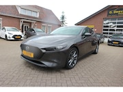 Mazda 3 - 2.0 e-SkyActiv-G M Hybrid 122 Luxury navigatie, leder