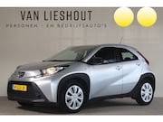Toyota Aygo X - 1.0 VVT-i MT Play - NL Auto!! Camera I Apple I Airco