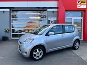 Daihatsu Sirion - 2 1.3-16V Prestige