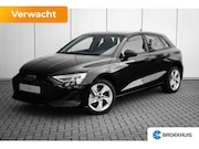 Audi A3 - Sportback Advanced edition | Aluminium optiek in het interie
