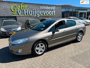 Peugeot 407 - 1.8-16V SR