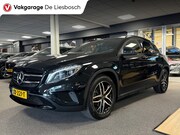 Mercedes-Benz GLA-Klasse - 200 Edition 1 / Panorama / Night pakket / Navigatie / PDC / 